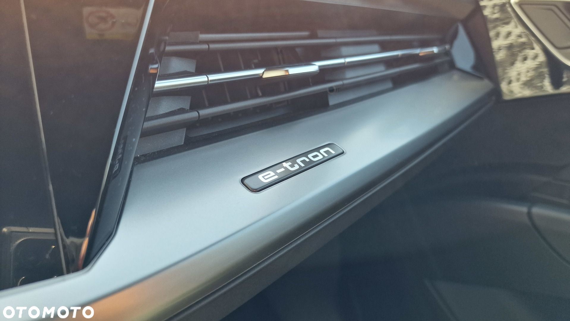 Audi Q4 - 31