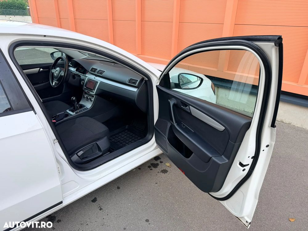 Volkswagen Passat 1.6TDI BlueMotion Tehnology Trendline - 9