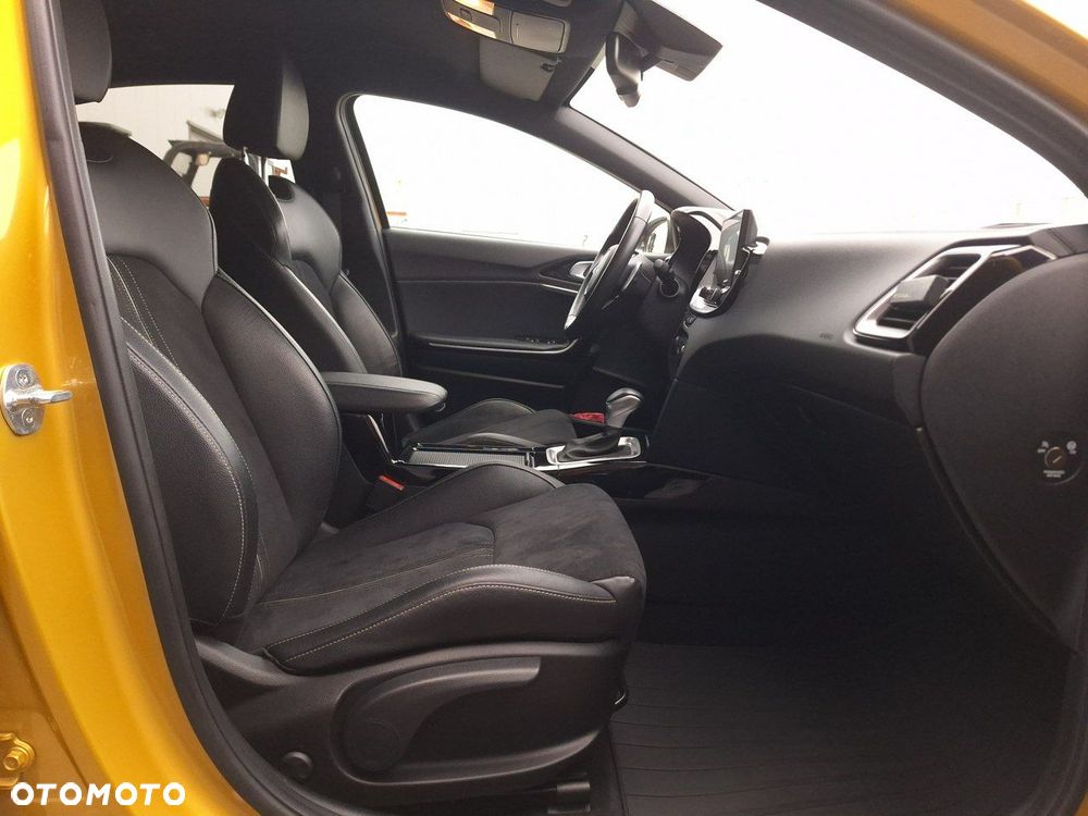 Kia XCeed 1.5 T-GDI Prestige Line DCT - 30