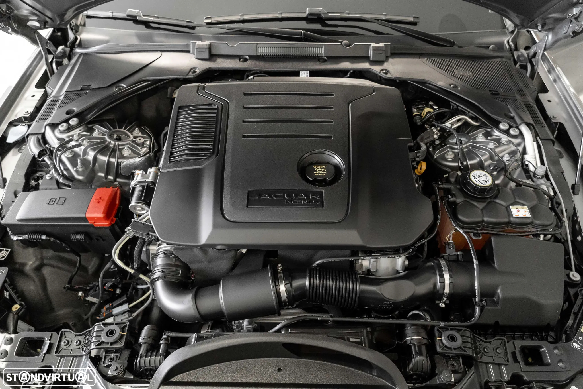 Jaguar XF 2.0 D200 R-Dynamic SE Aut. - 30