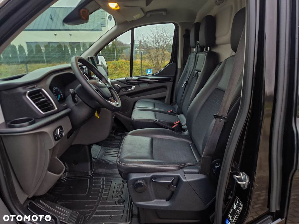 Ford TRANSIT CUSTOM - 7