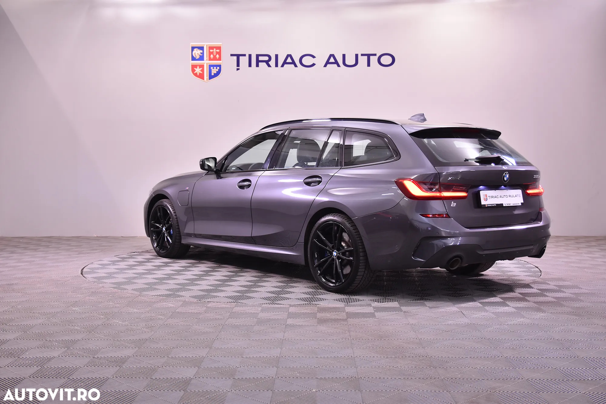 BMW Seria 3 330e Touring xDrive Aut. M Sport - 3