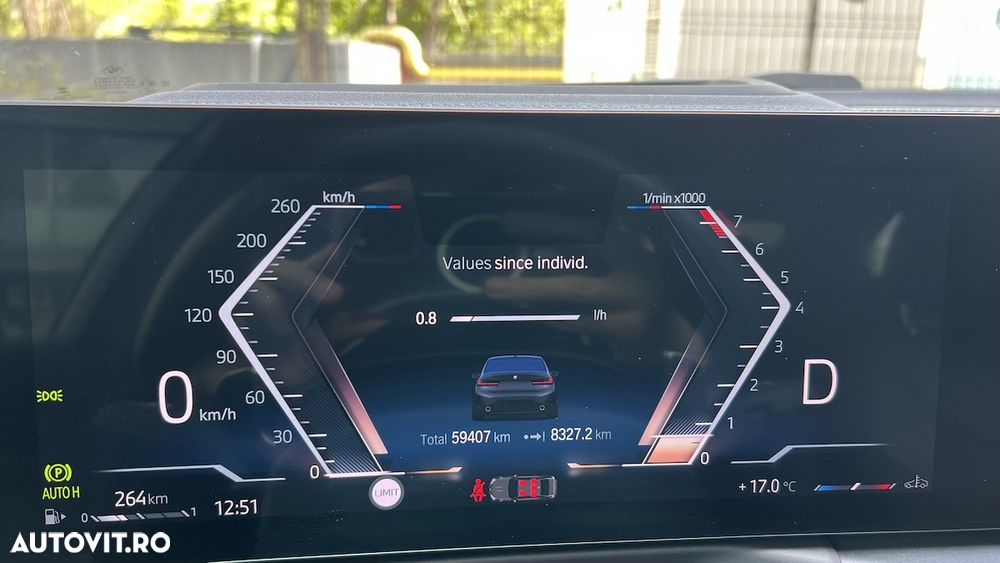 BMW Seria 3 330i xDrive AT - 33