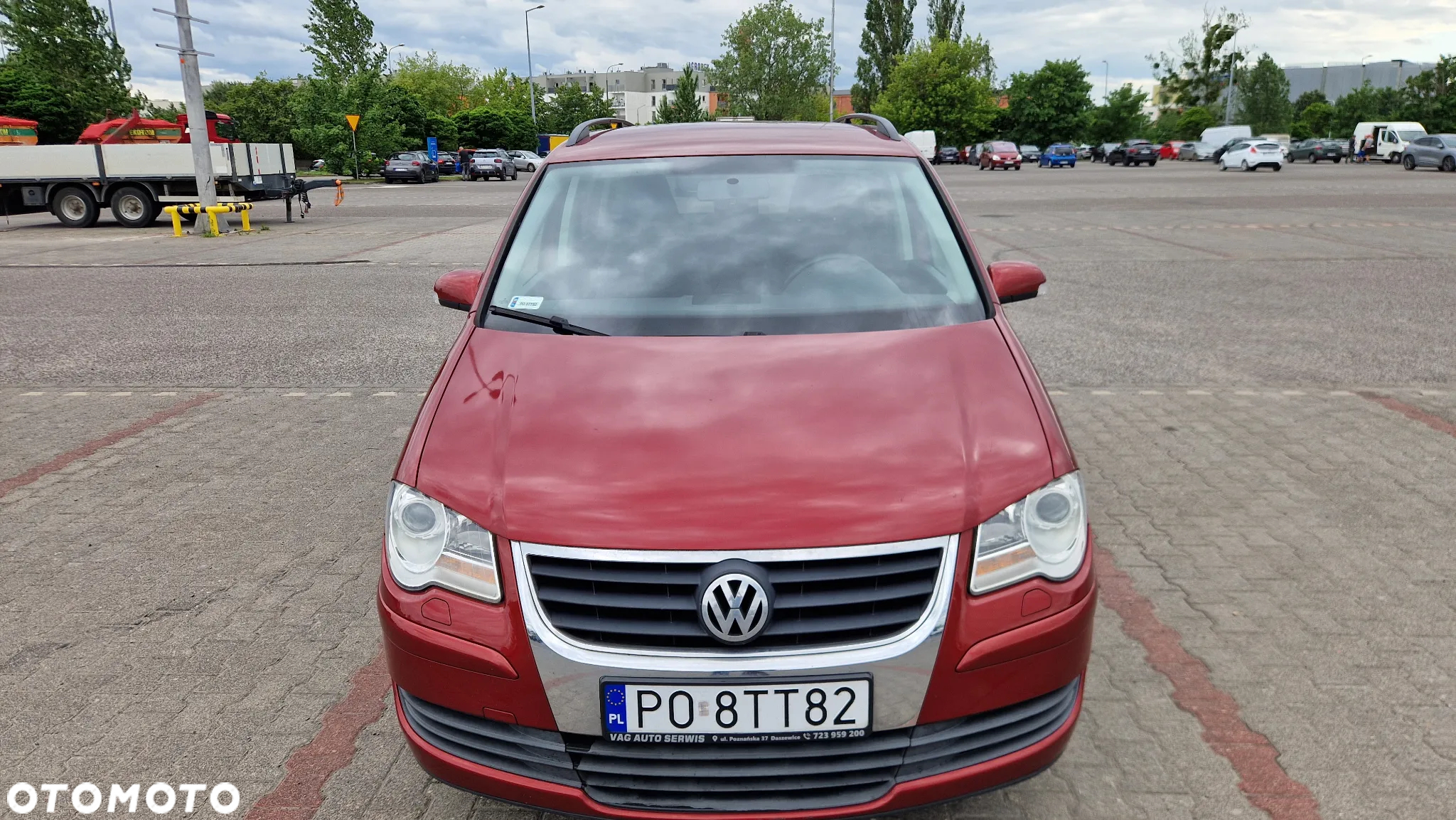 Volkswagen Touran 1.4 TSI Trendline DSG - 13
