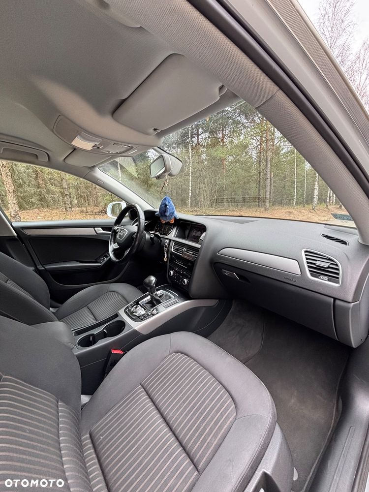 Audi A4 Avant 2.0 TDI DPF multitronic Attraction - 15