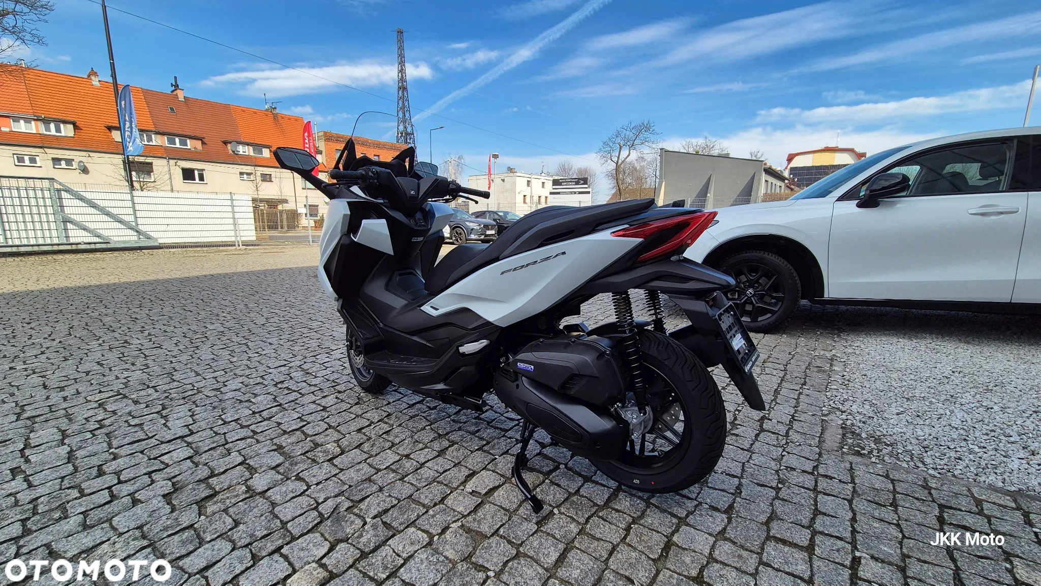 Honda NSS - 14