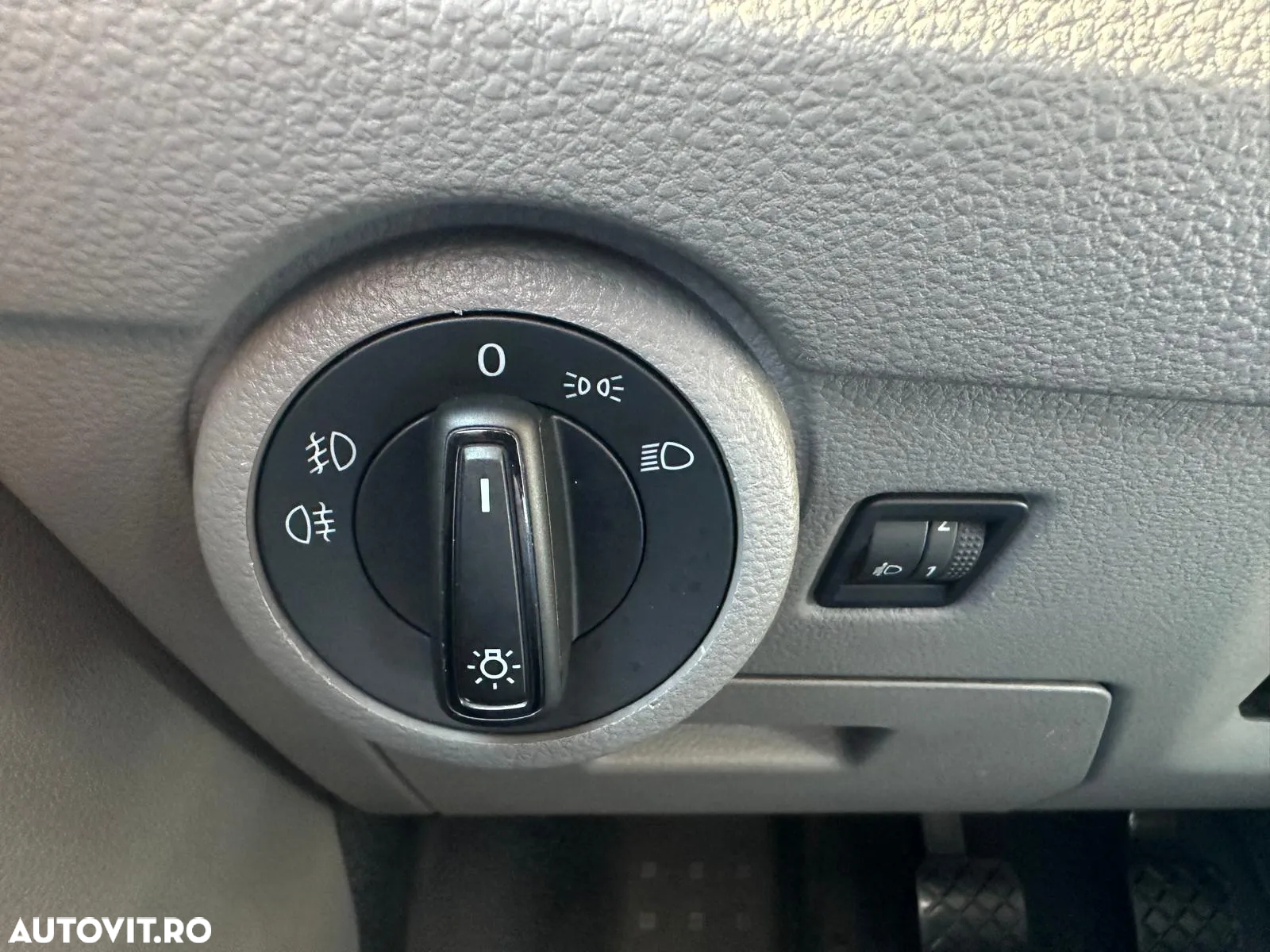 Volkswagen Transporter Sasiu CD T6.1 2.0 TDI 81 kW LR - 19