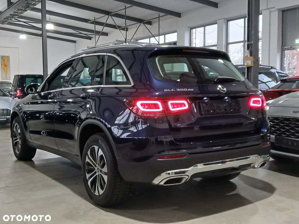 Mercedes-Benz GLC - 8