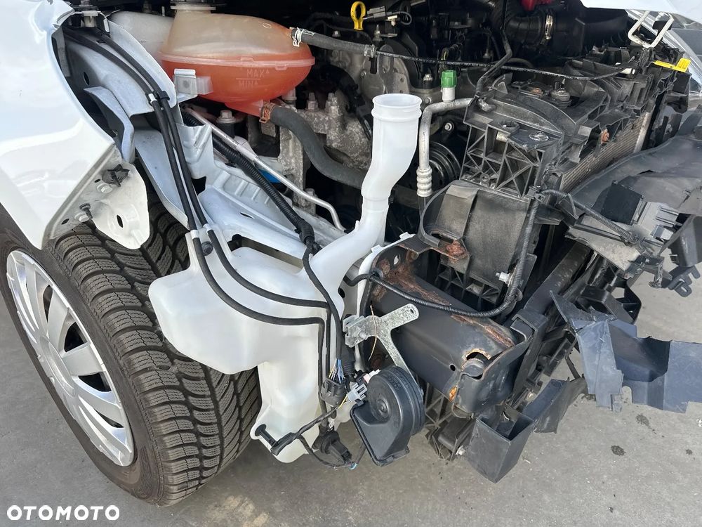 Ford Fiesta 1.1 Trend - 11