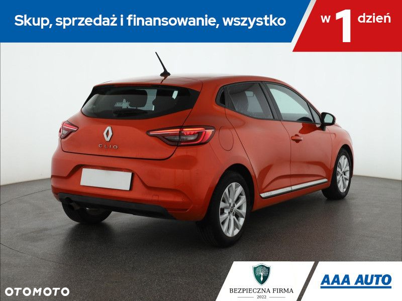 Renault Clio - 6