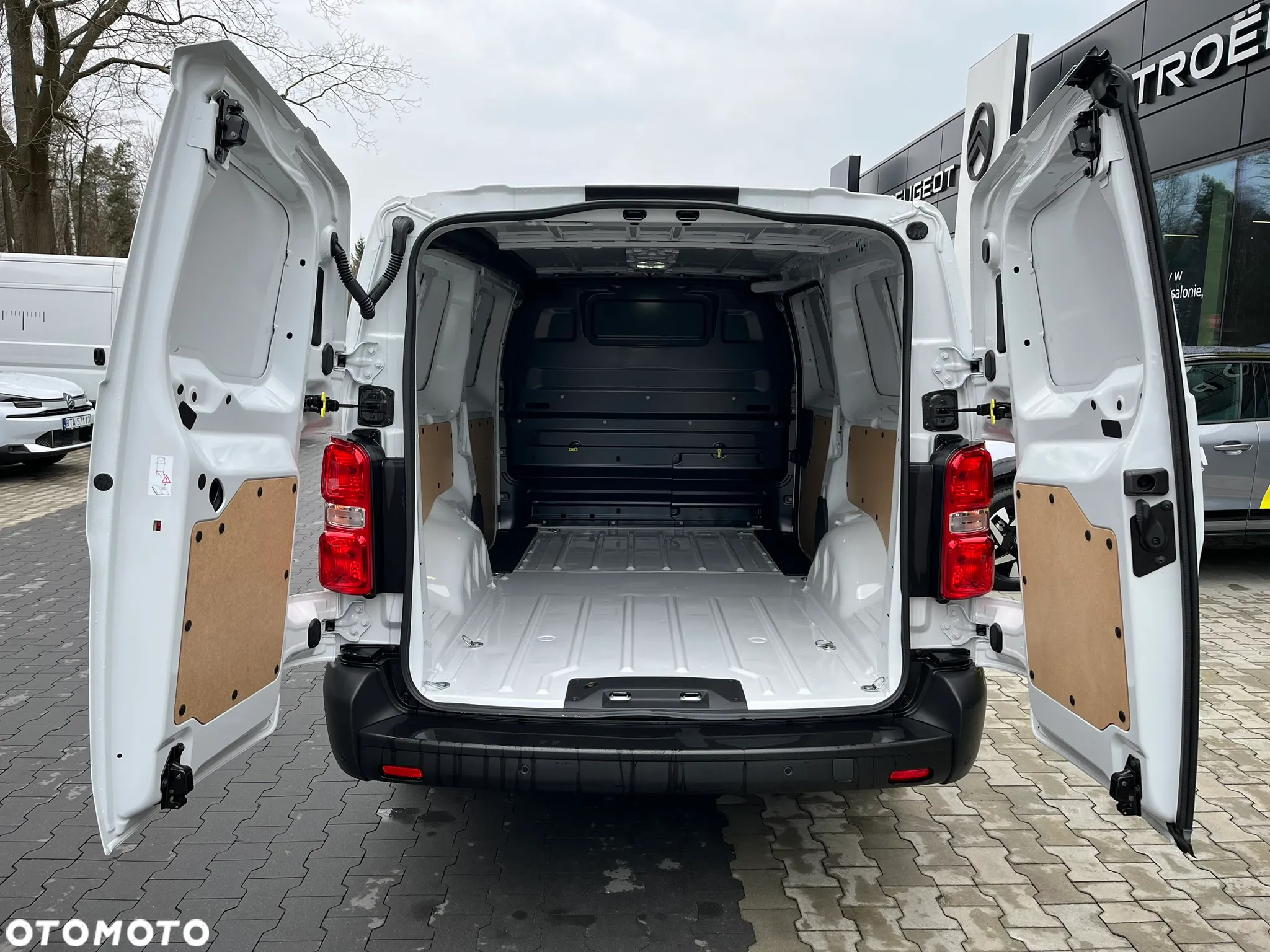 Opel VIVARO Furgon XL | 2.0 144 EAT 8| AUTOMAT | NOWY, 2025 - 7