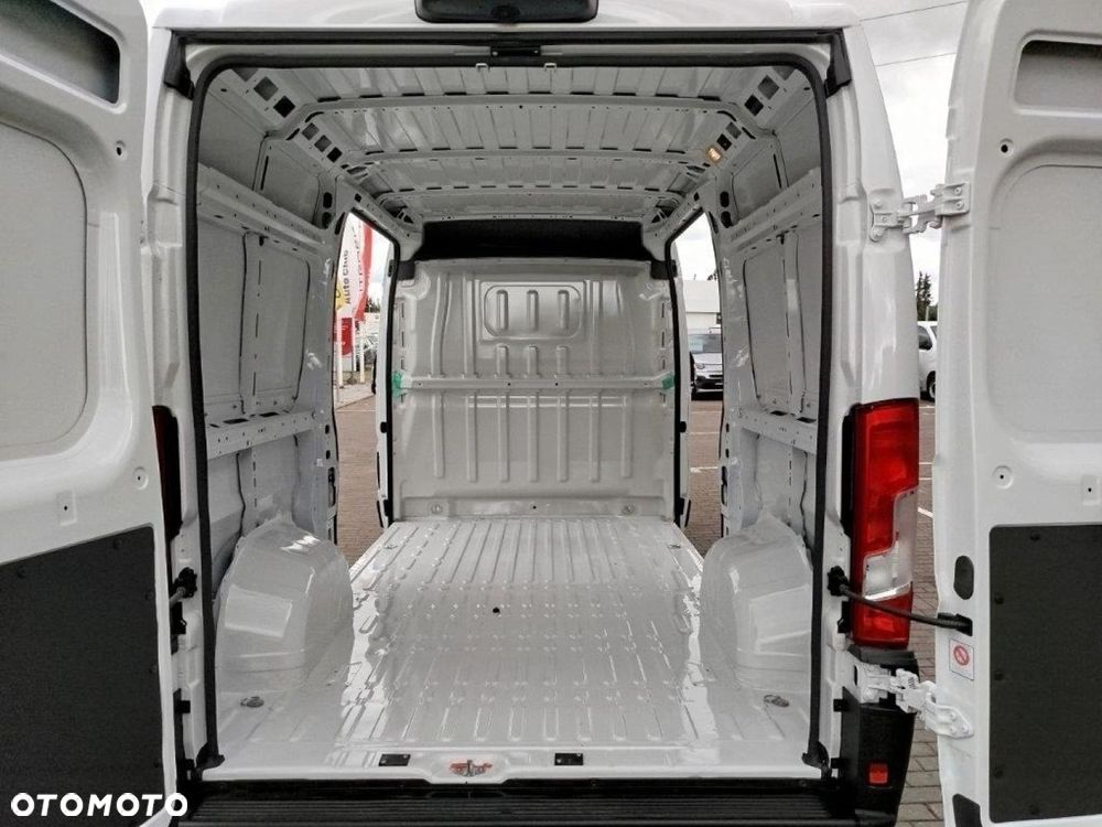 Peugeot BOXER - 12