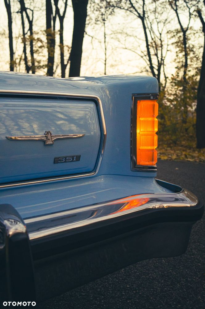 Ford Thunderbird - 14