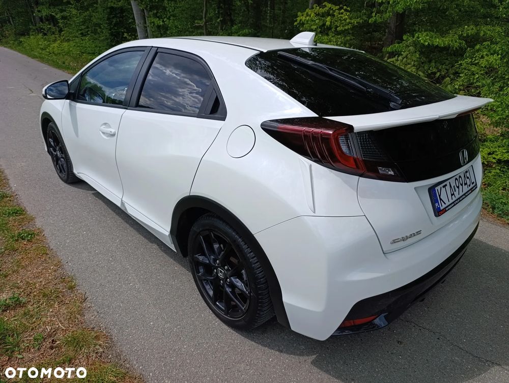 Honda Civic 1.8 Sport (Honda Connect+) - 10