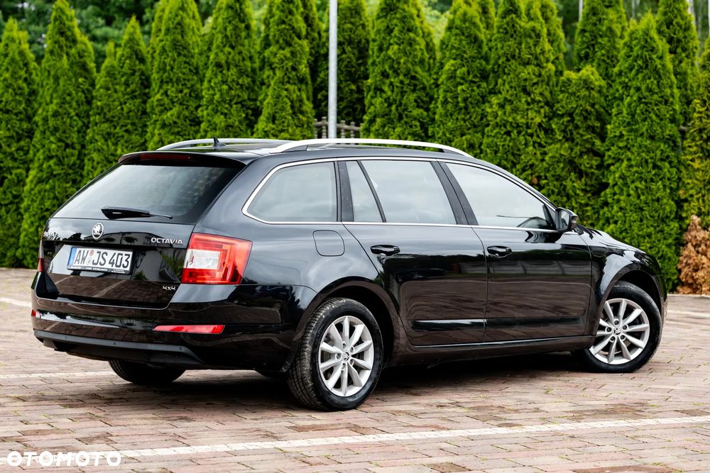 Skoda Octavia 2.0 TDI 4x4 Style DSG - 12