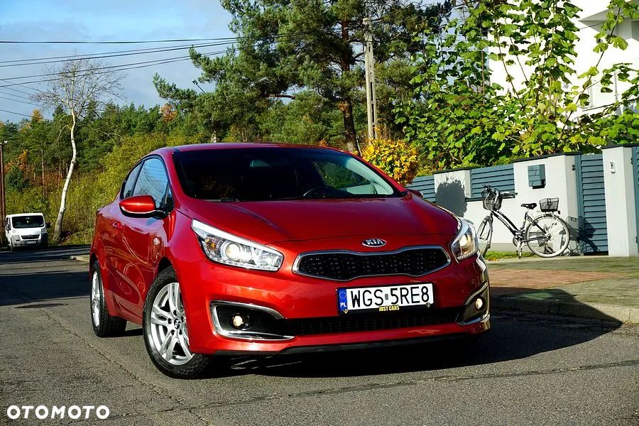 Kia ProCeed - 8