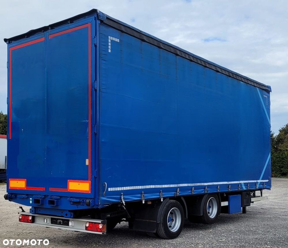 Schmitz Cargobull RUFA Tandem jumbo przejazd 7,7 przestrzenna - 3