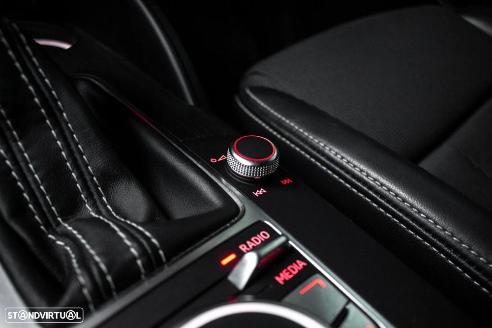 Audi A3 Sportback e-tron 1.4 TFSI S-line S tronic - 18