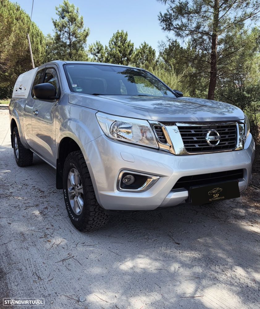 Nissan Navara 2.3 dCi CD 4WD Visia - 2