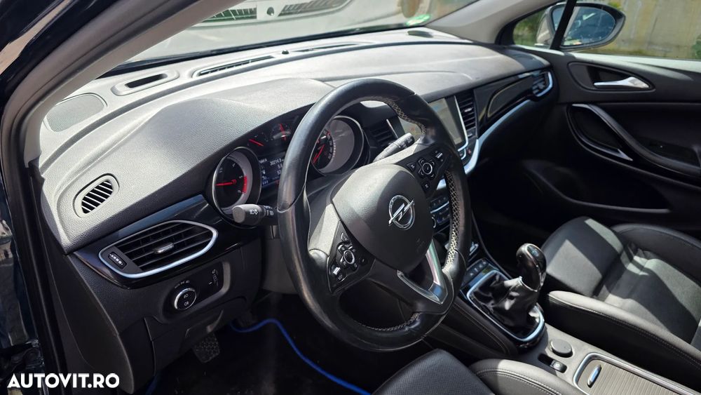 Opel Astra 1.6 BiTurbo D (CDTI) Start/Stop Innovation - 23