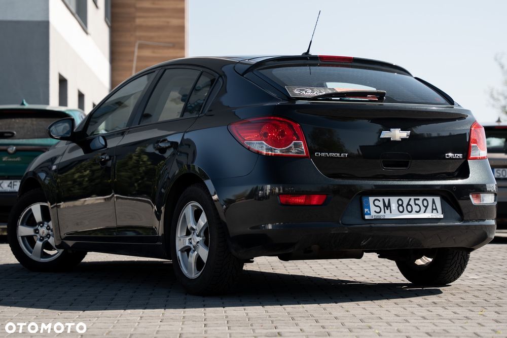 Chevrolet Cruze - 15