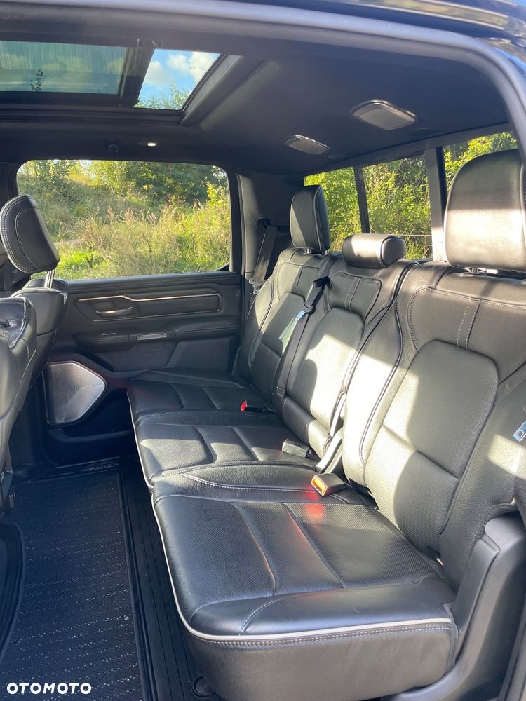 RAM 1500 5.7 Crew Cab Limited - 9