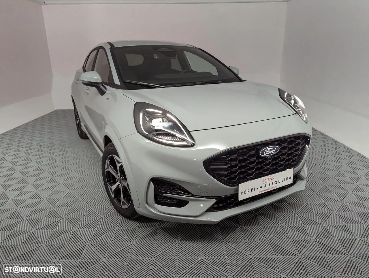 Ford Puma 1.0 EcoBoost MHEV ST-Line - 2