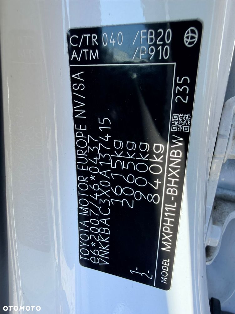 Toyota Yaris 1.5 Premium CVT - 19
