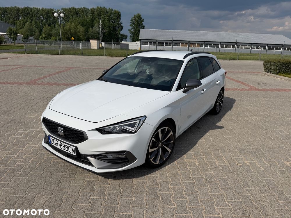 Seat Leon 1.5 eTSI FR DSG - 1