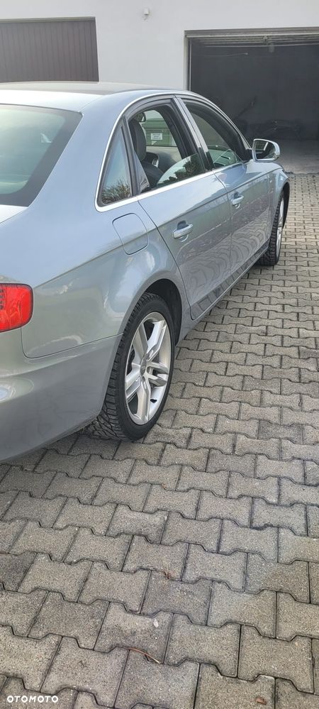 Audi A4 Limousine - 2