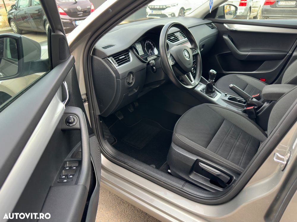 Skoda Octavia 1.6 TDI Style - 18