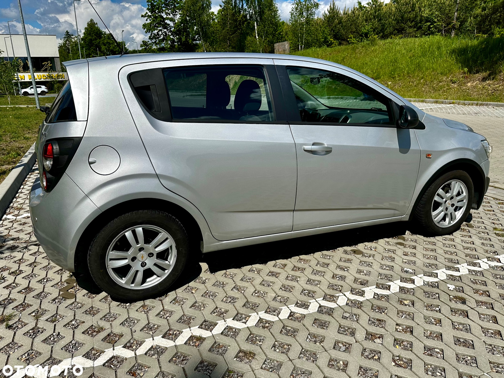 Chevrolet Aveo 1.2 LS - 8