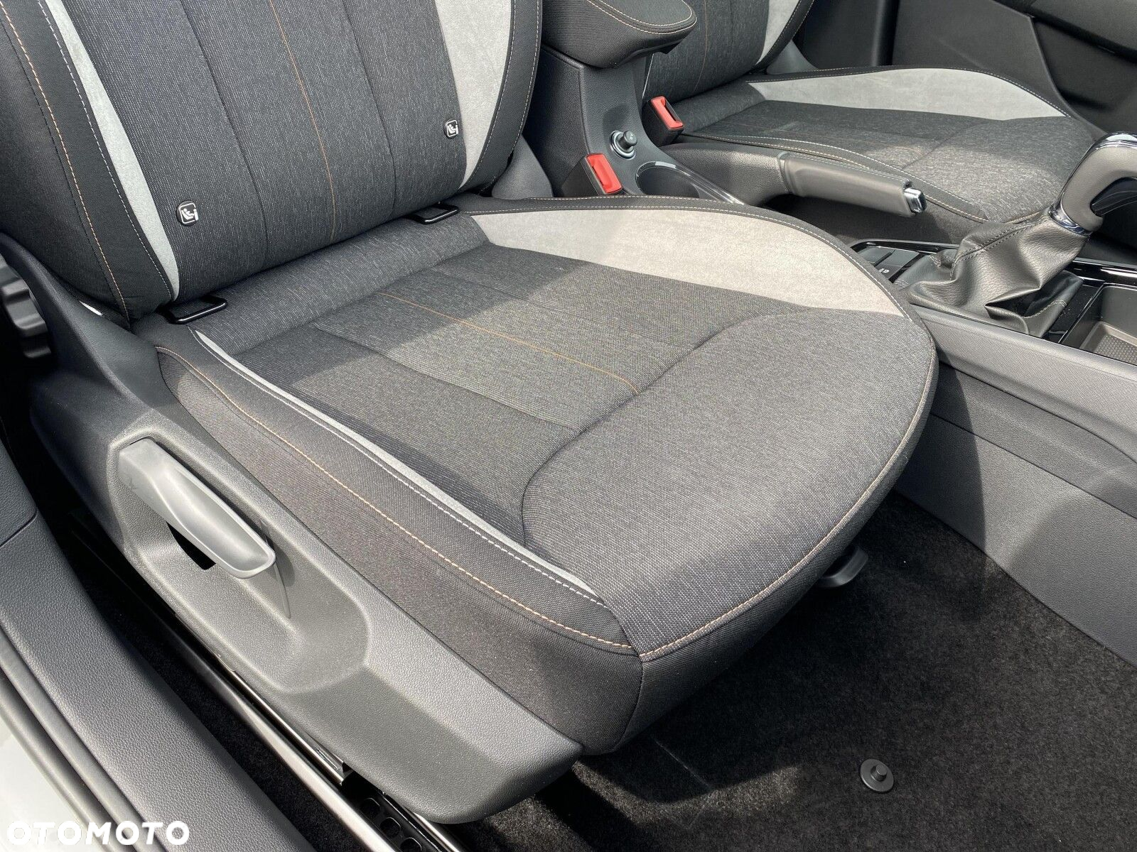 Skoda Scala 1.0 TSI Edition 130 DSG - 37