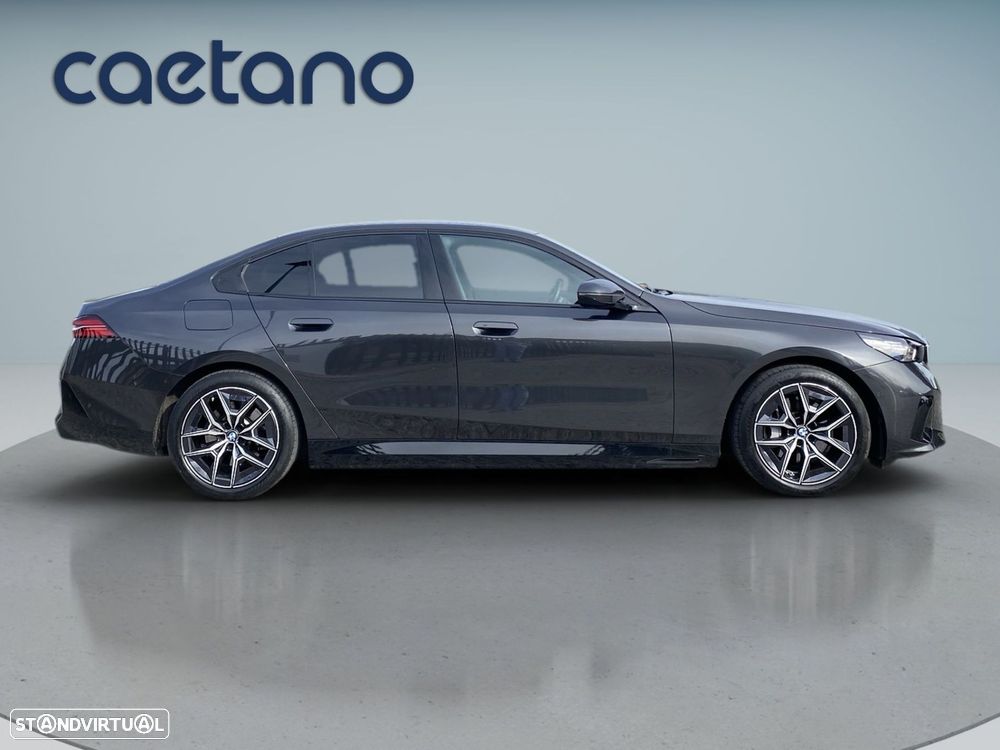 BMW i5 eDrive40 Pack Desportivo M - 22