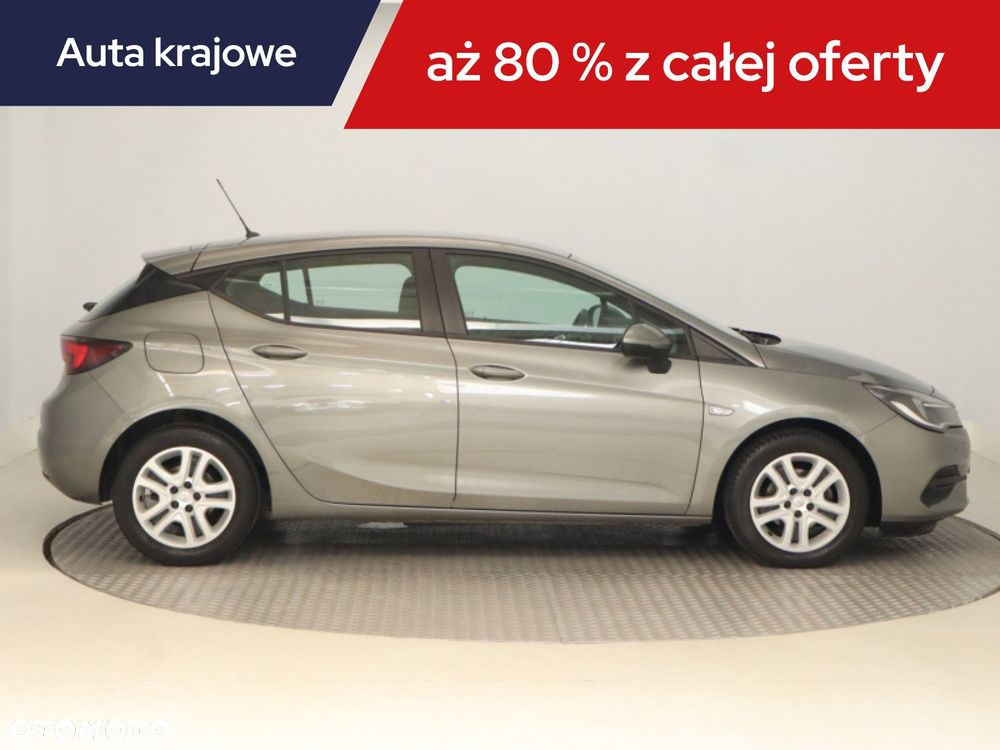 Opel Astra - 8