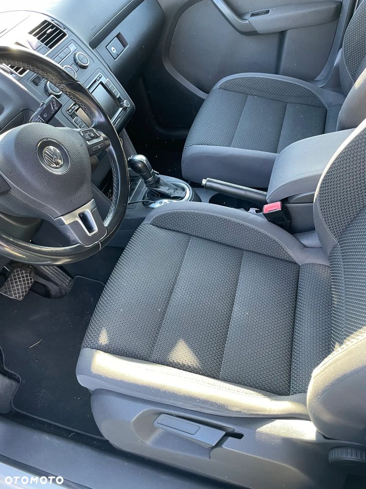 Volkswagen Touran 2.0 TDI DPF Highline Perfectline DSG - 6
