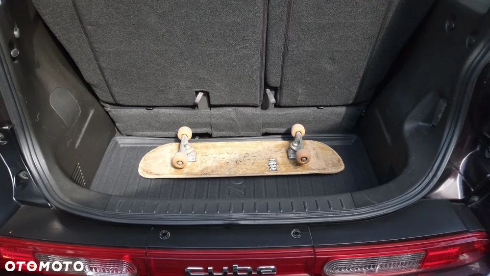Nissan Cube - 25