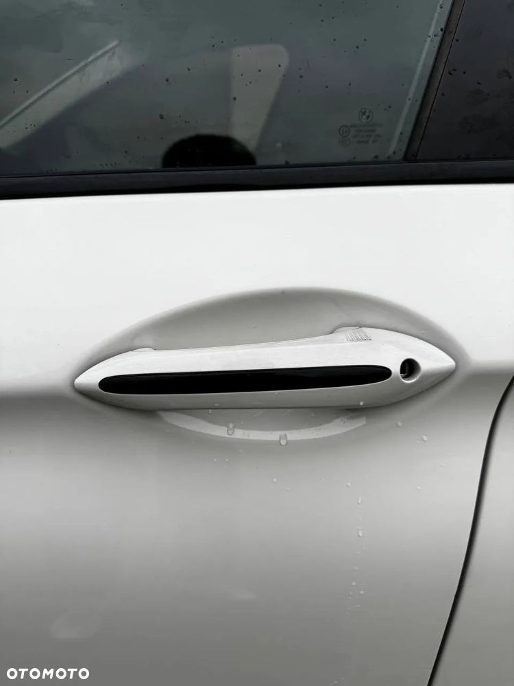 BMW Seria 5 530d xDrive Touring Luxury Line - 29