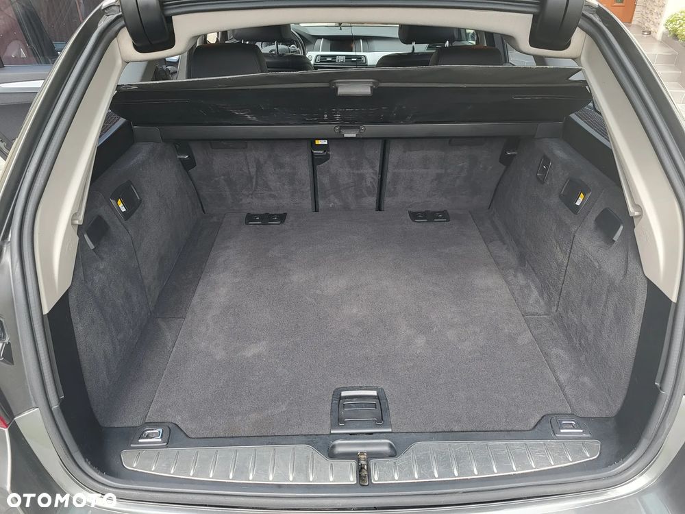 BMW Seria 5 518d - 20