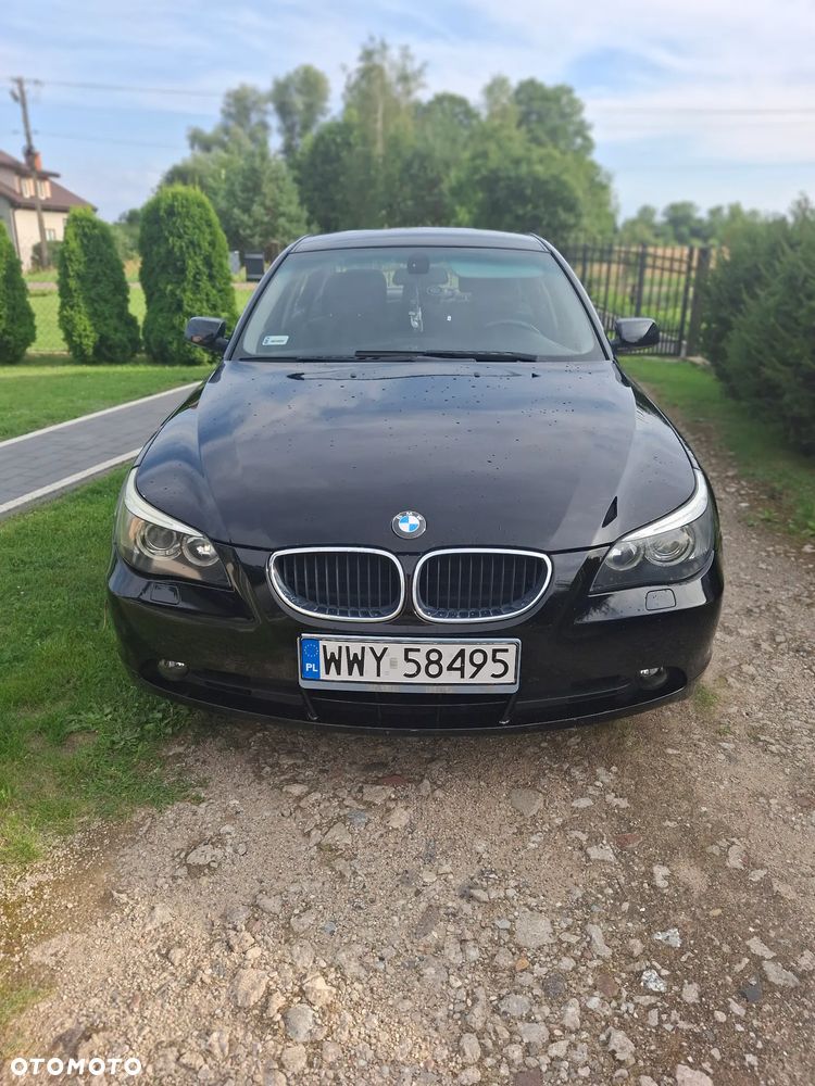 BMW Seria 5 525d - 2