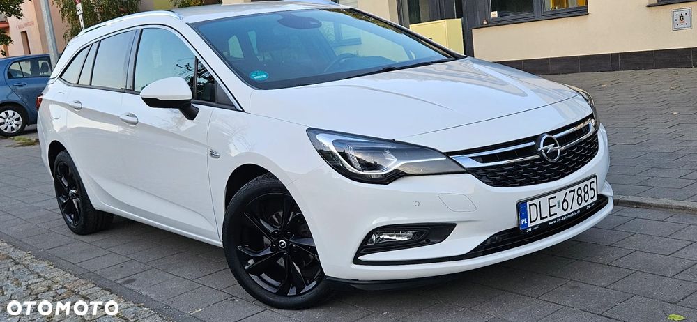 Opel Astra 1.6 D Start/Stop Dynamic - 22