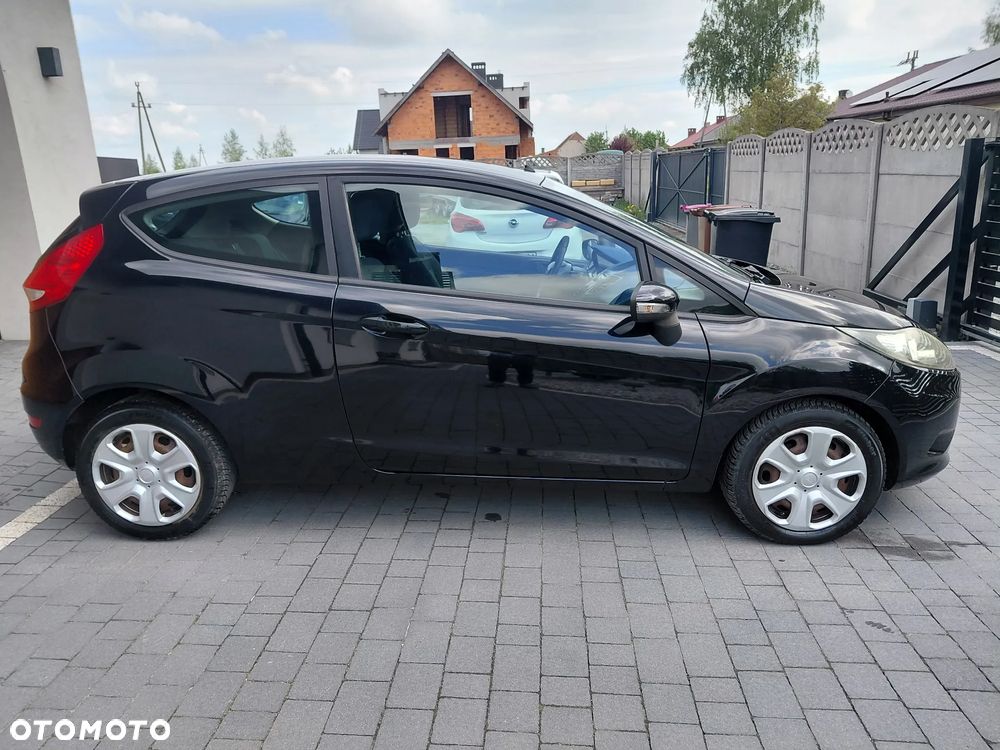 Ford Fiesta 1.25 Trend - 6