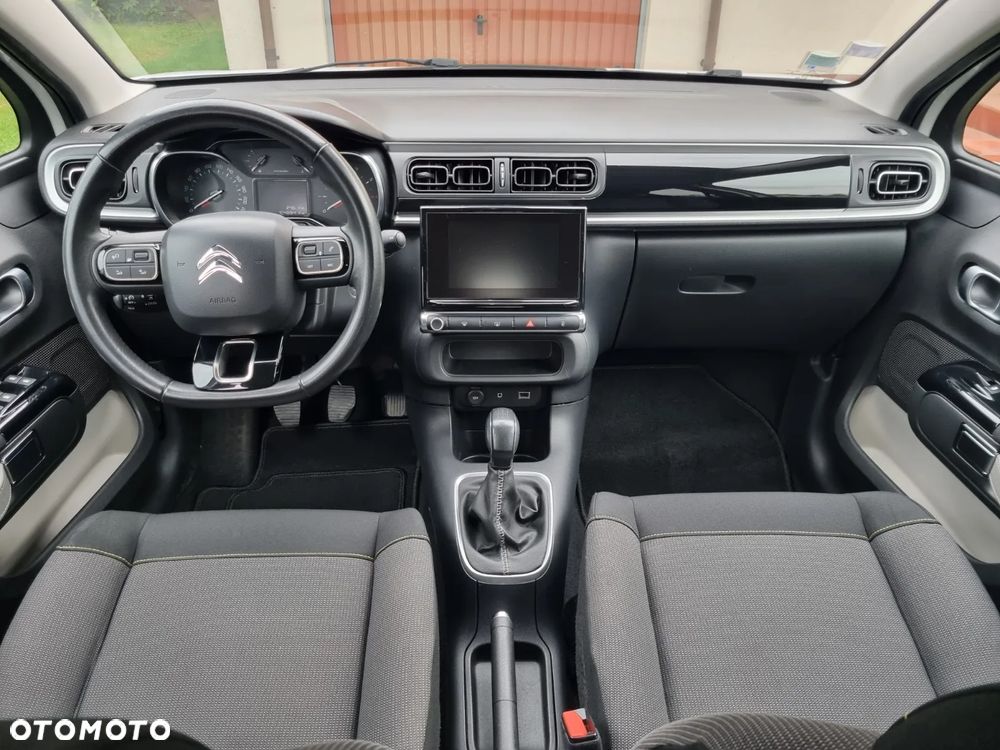 Citroën C3 1.2 PureTech Shine - 27