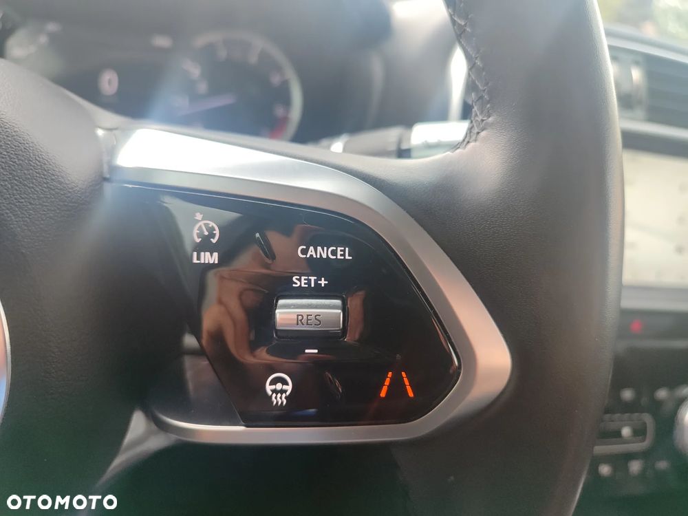 Jaguar XE 2.0 T AWD Prestige - 12