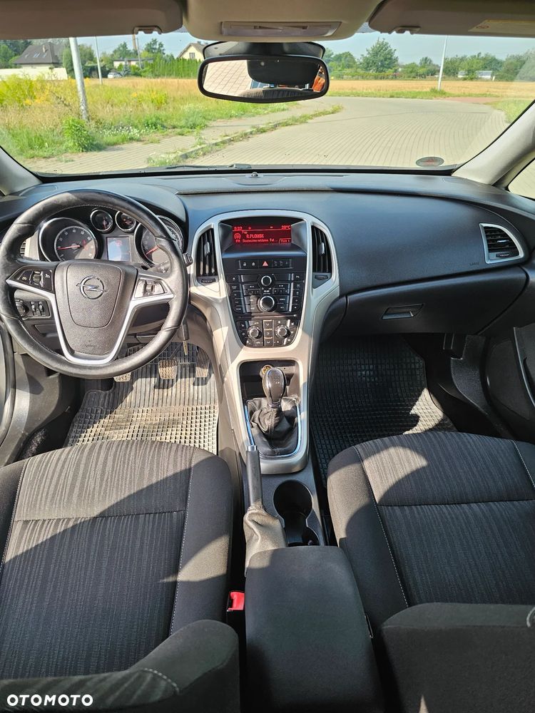 Opel Astra 1.4 Turbo - 14
