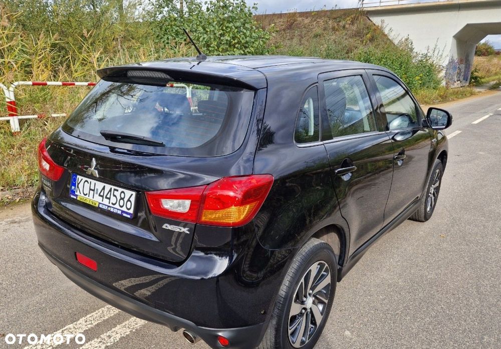 Mitsubishi ASX - 8