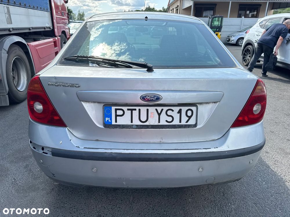 Ford Mondeo 2002r. 1.8 benzyna 92 KW Cały na części - 3