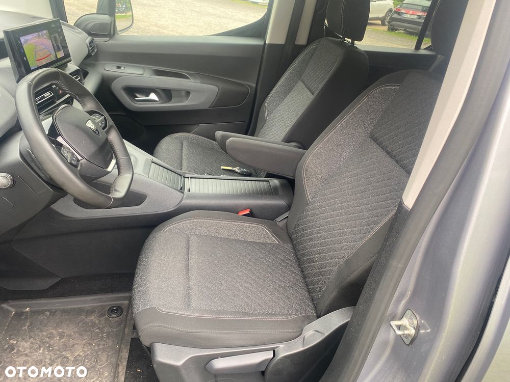 Peugeot Rifter 130 L1 EAT8 GT - 23