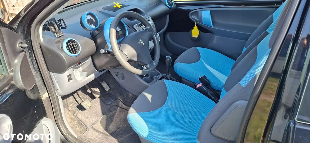 Peugeot 107 1.0 Trendy - 3