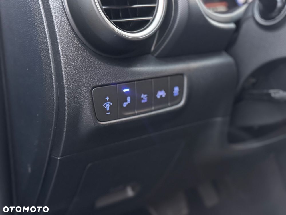 Hyundai Kona 1.6 T-GDI DCT 4WD Premium - 15